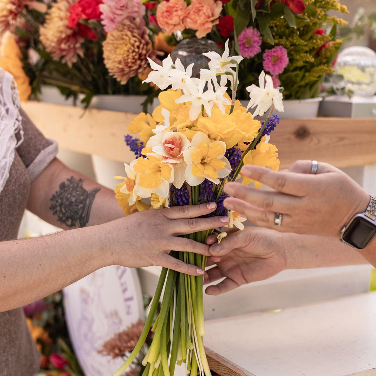 6.20 | Hand-Tied Bouquet Workshop